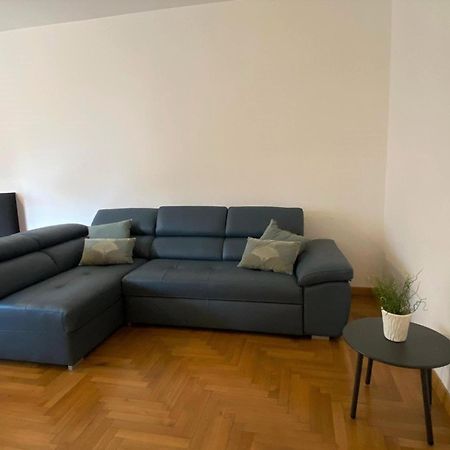 The Little Duck - Modern Apartment With Balcony Como Exterior foto